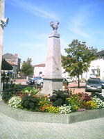 Balbigny - Monument aux morts